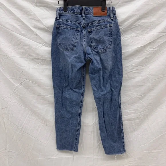 Lucky Brand Drew High Rise Mom Jeans - Picture 4 of 4